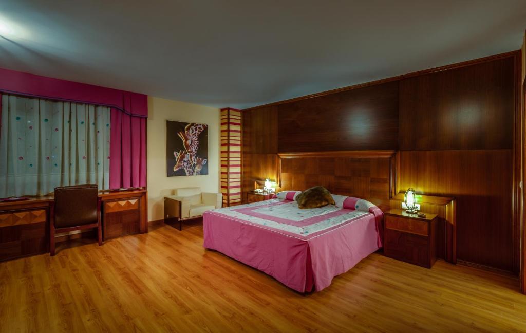 Hotel Ciudad De Martos Esterno foto